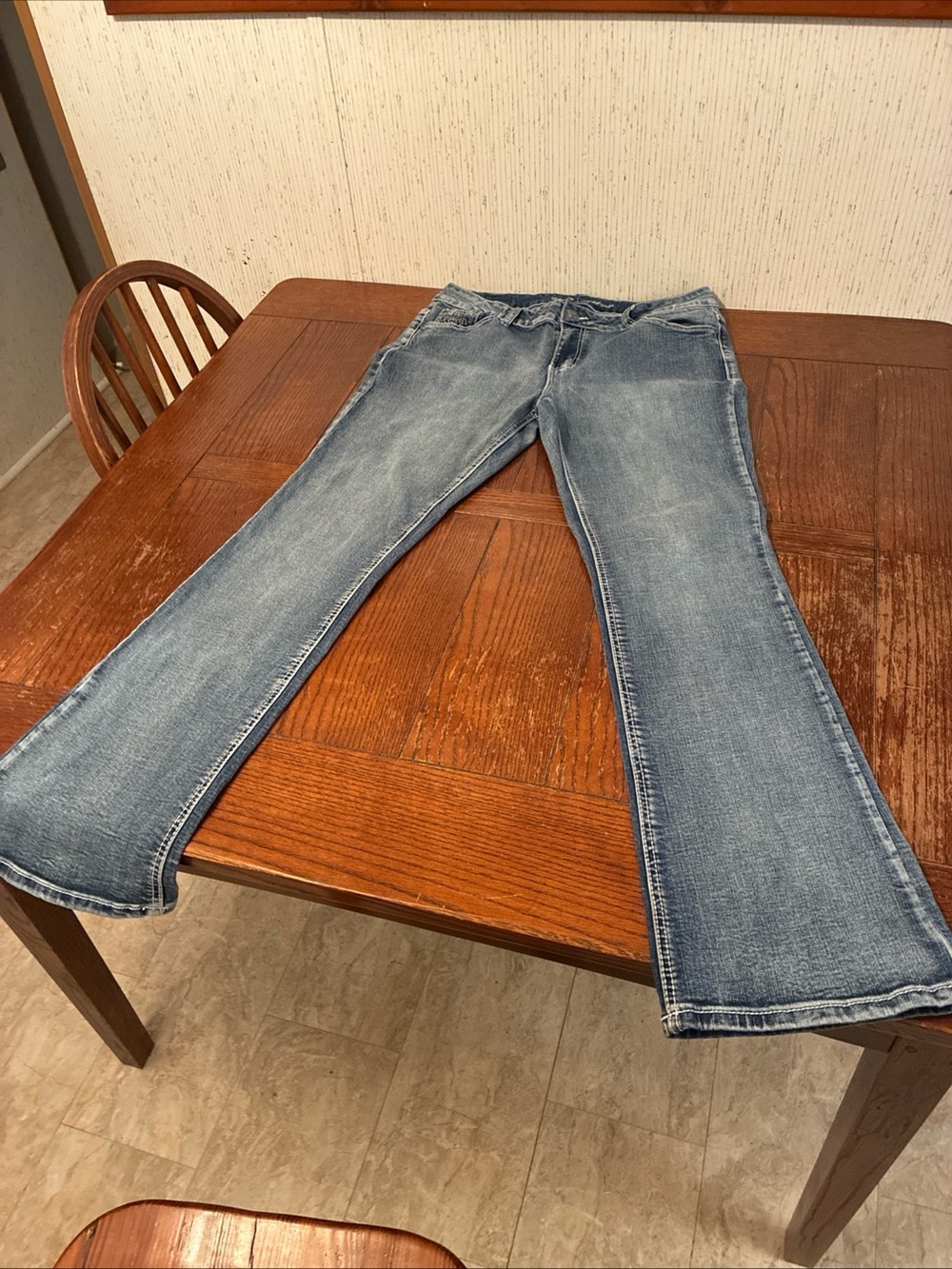 Wired Heart Bootcut Jeans Women’s 34X33 Mid Rise Stretch Embroidered Light Wash